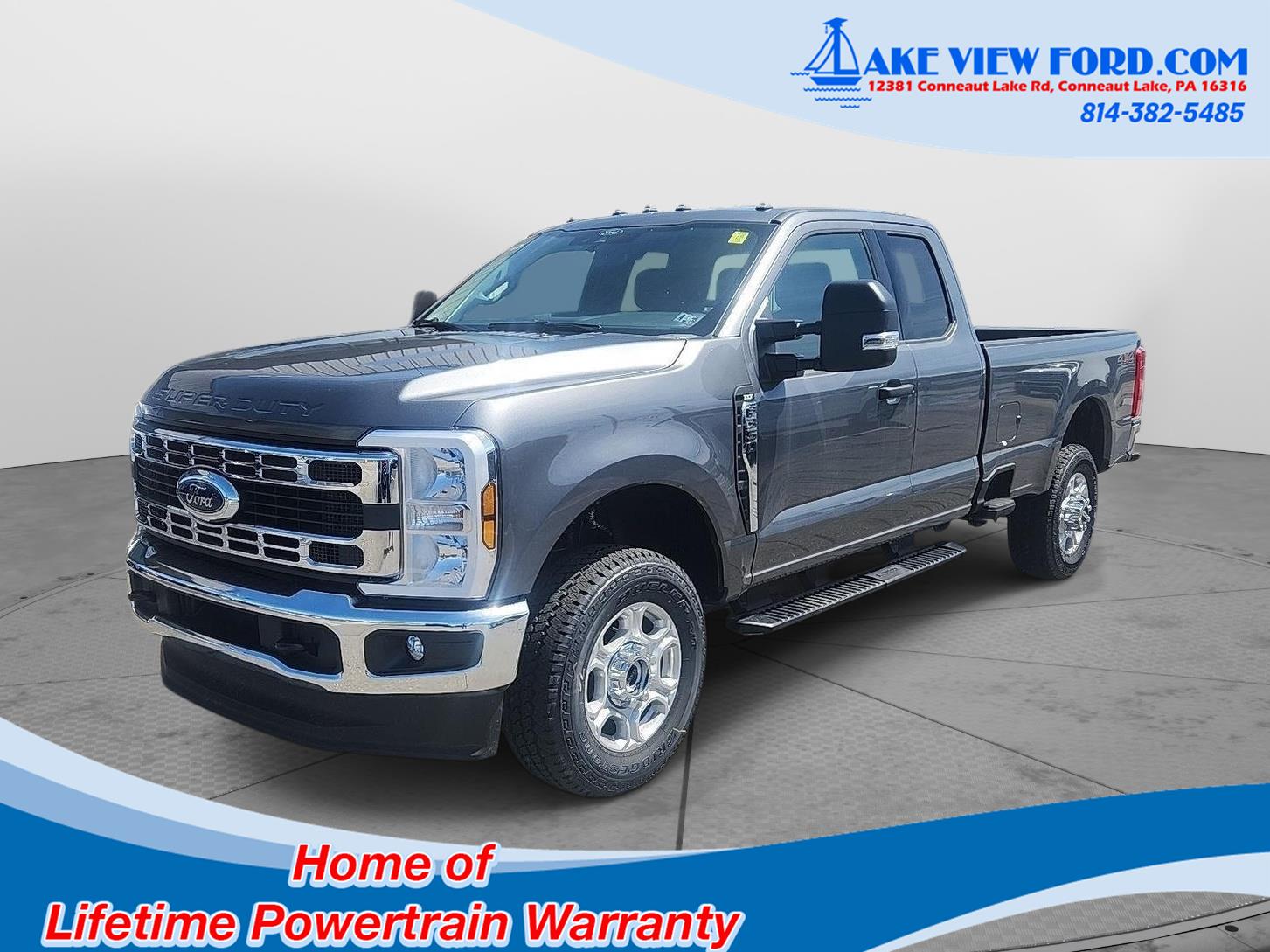 2025 Ford F-350 XLT photo 3