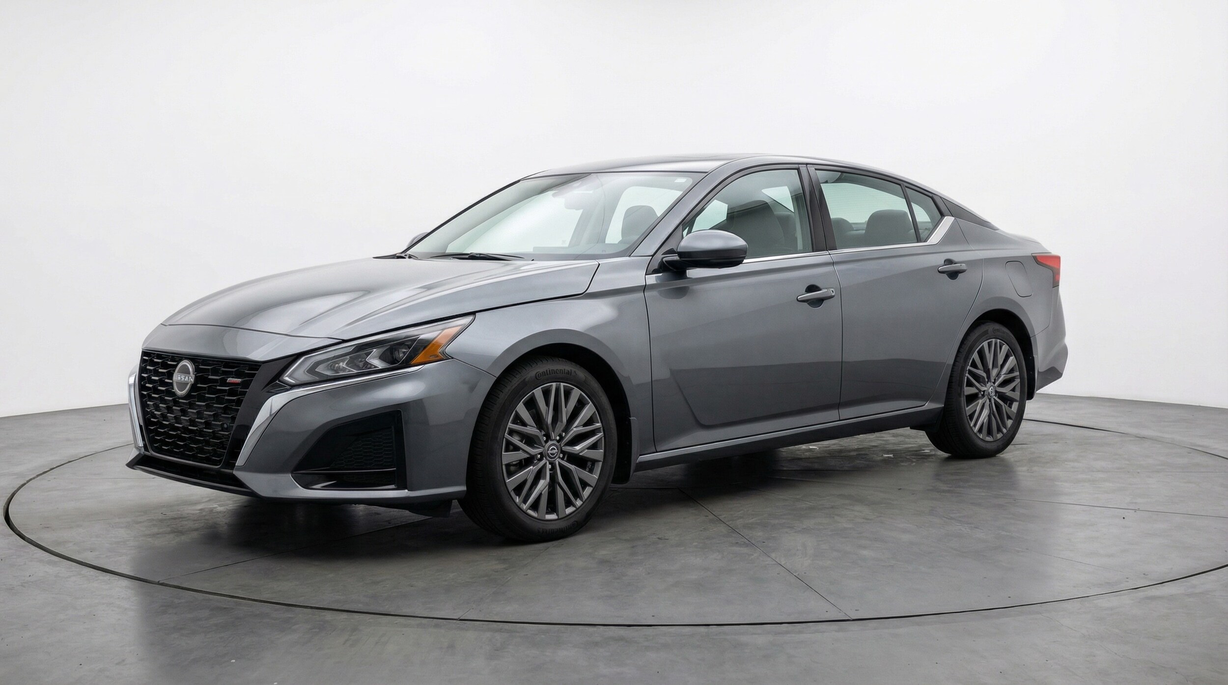 Thumbnail: 2025 Nissan Altima - 3