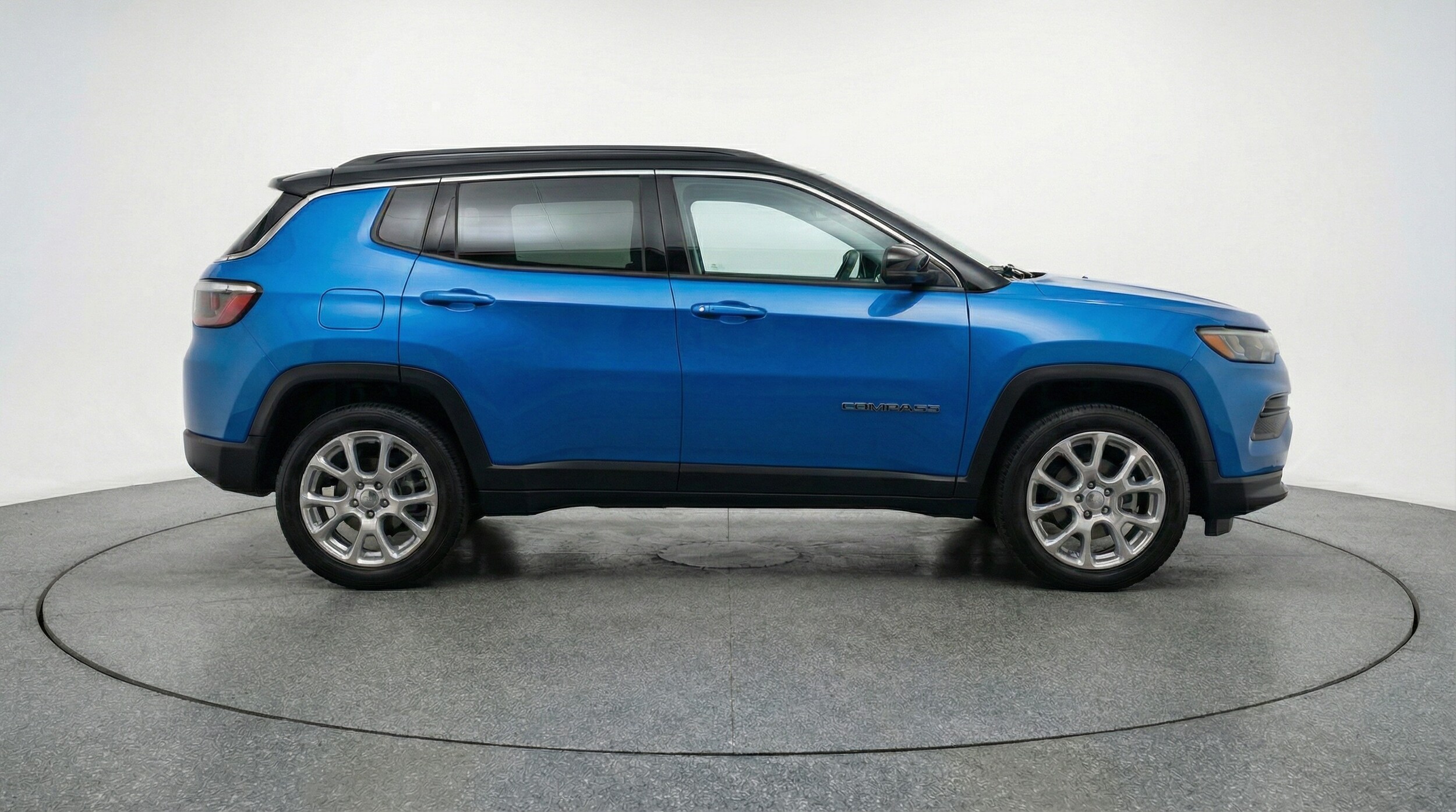 Thumbnail: 2025 Jeep Compass - 8