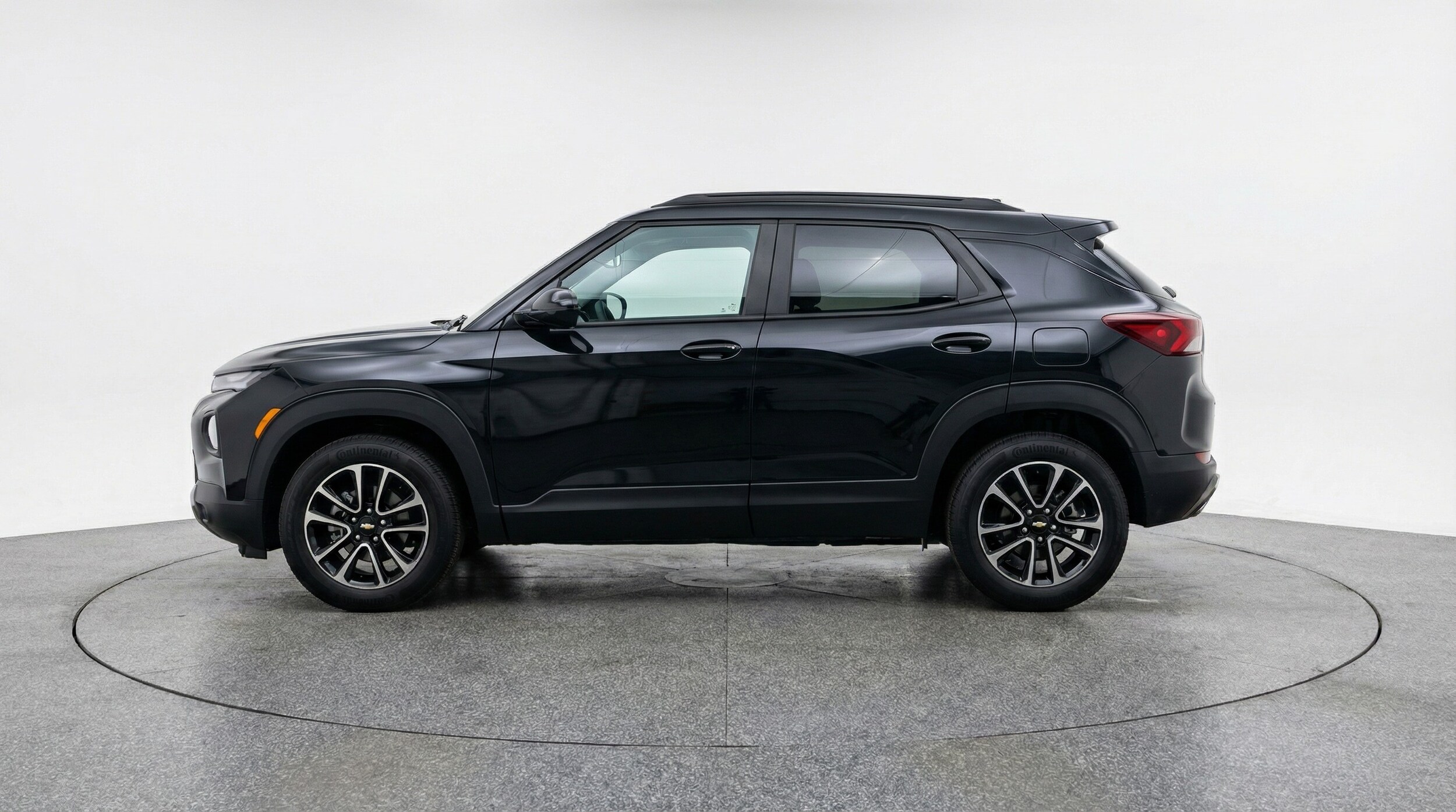 Thumbnail: 2025 Chevrolet TrailBlazer - 4