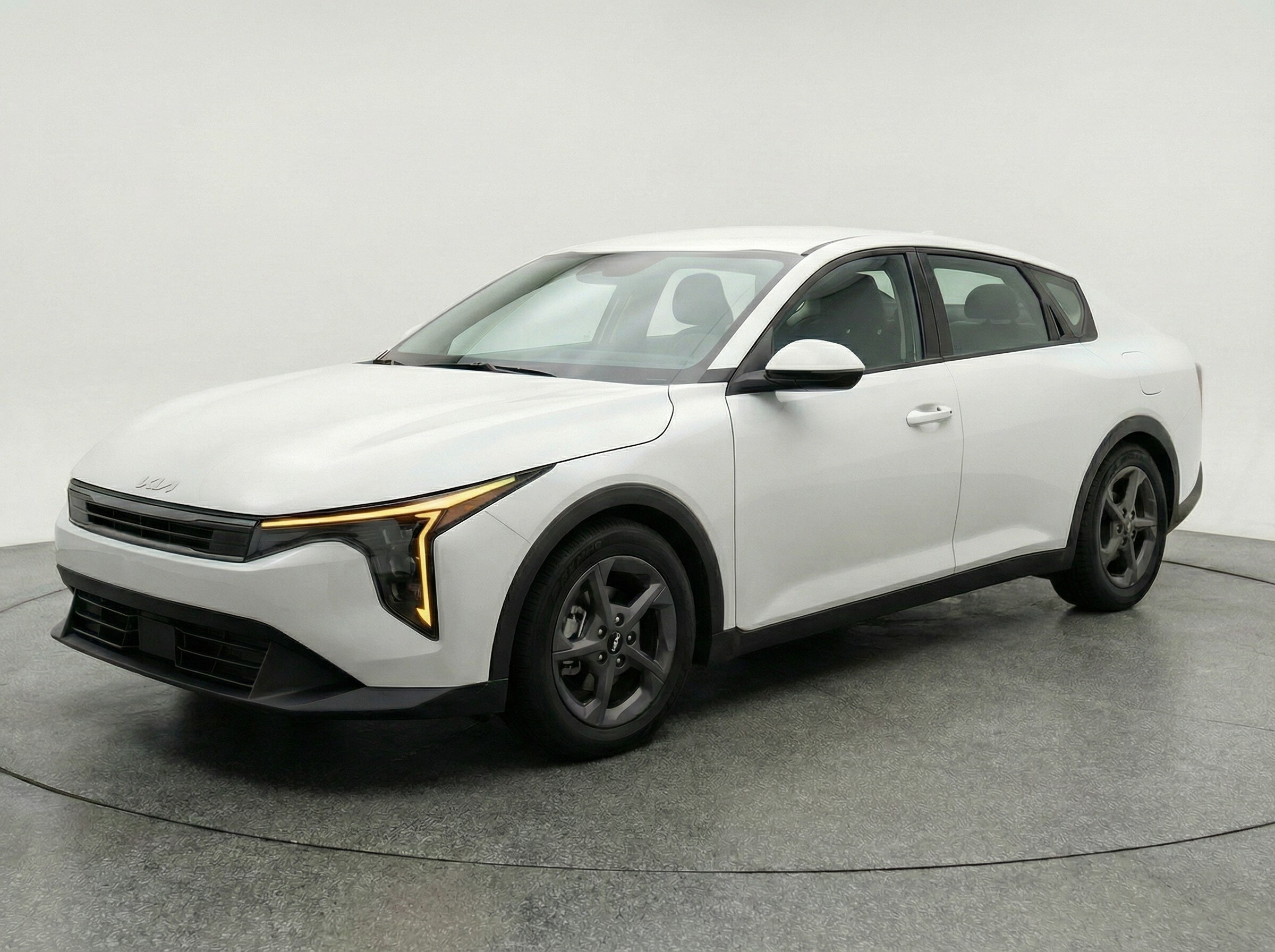 Thumbnail: 2025 Kia K4 - 3