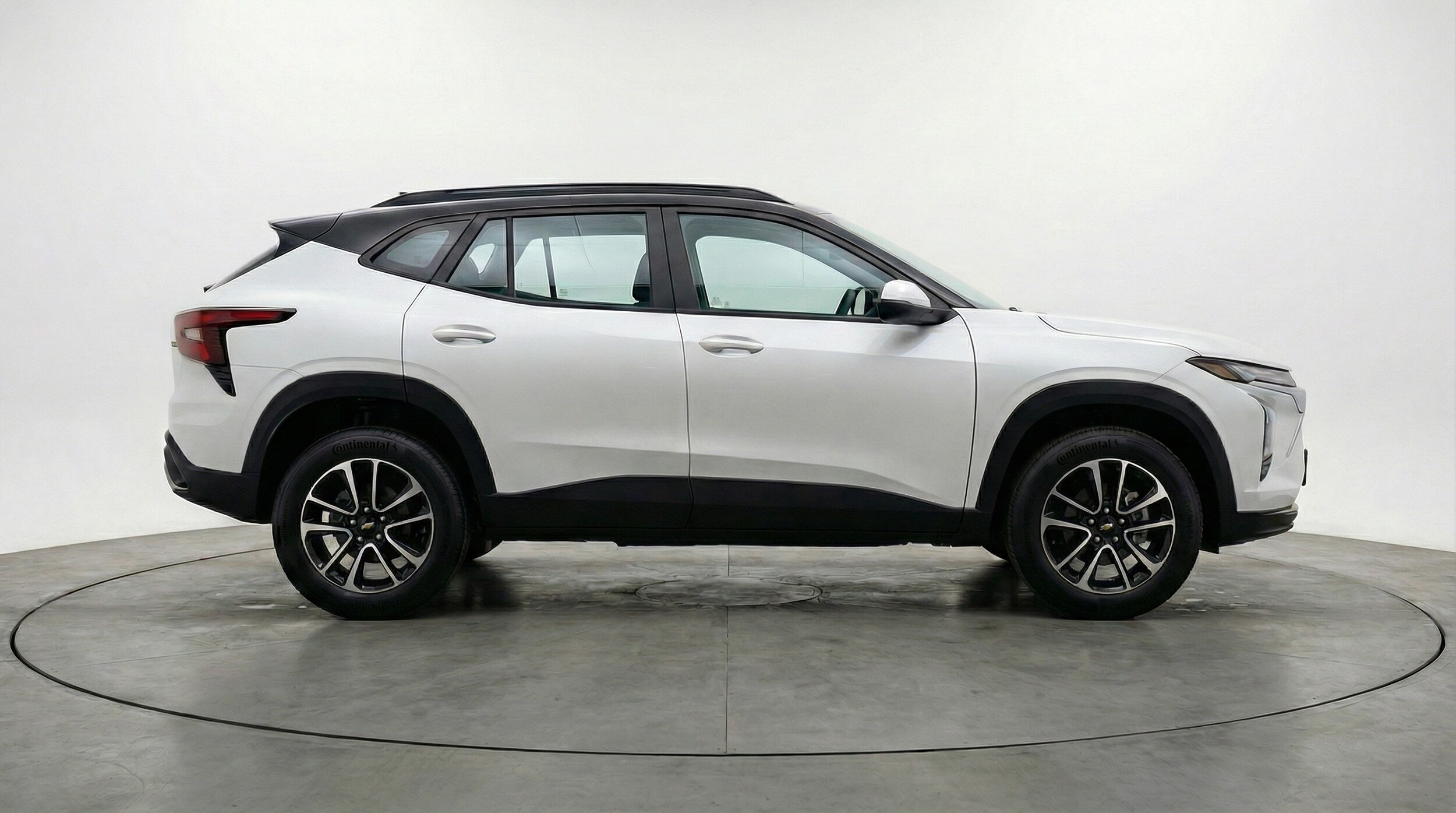 Thumbnail: 2025 Chevrolet TrailBlazer - 8