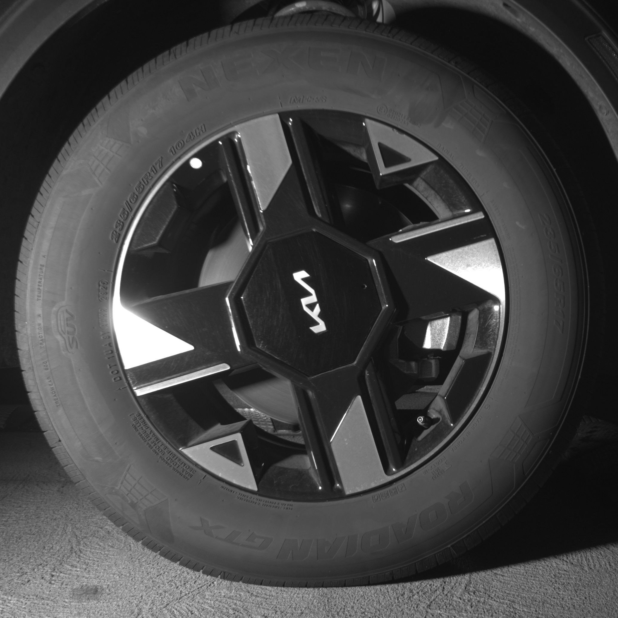 Thumbnail: 2026 Kia Sportage - 13
