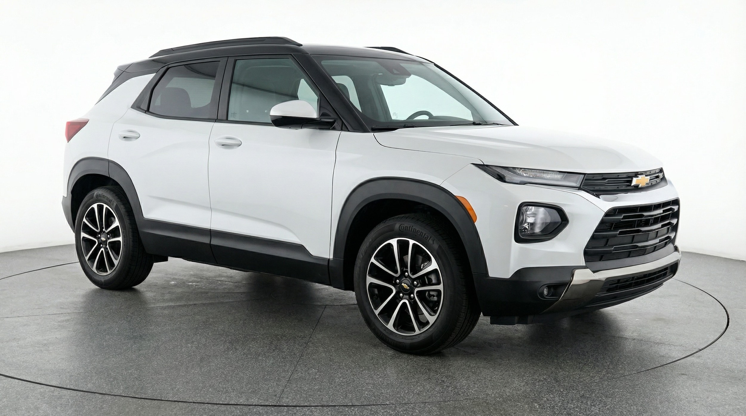 Thumbnail: 2025 Chevrolet TrailBlazer - 1