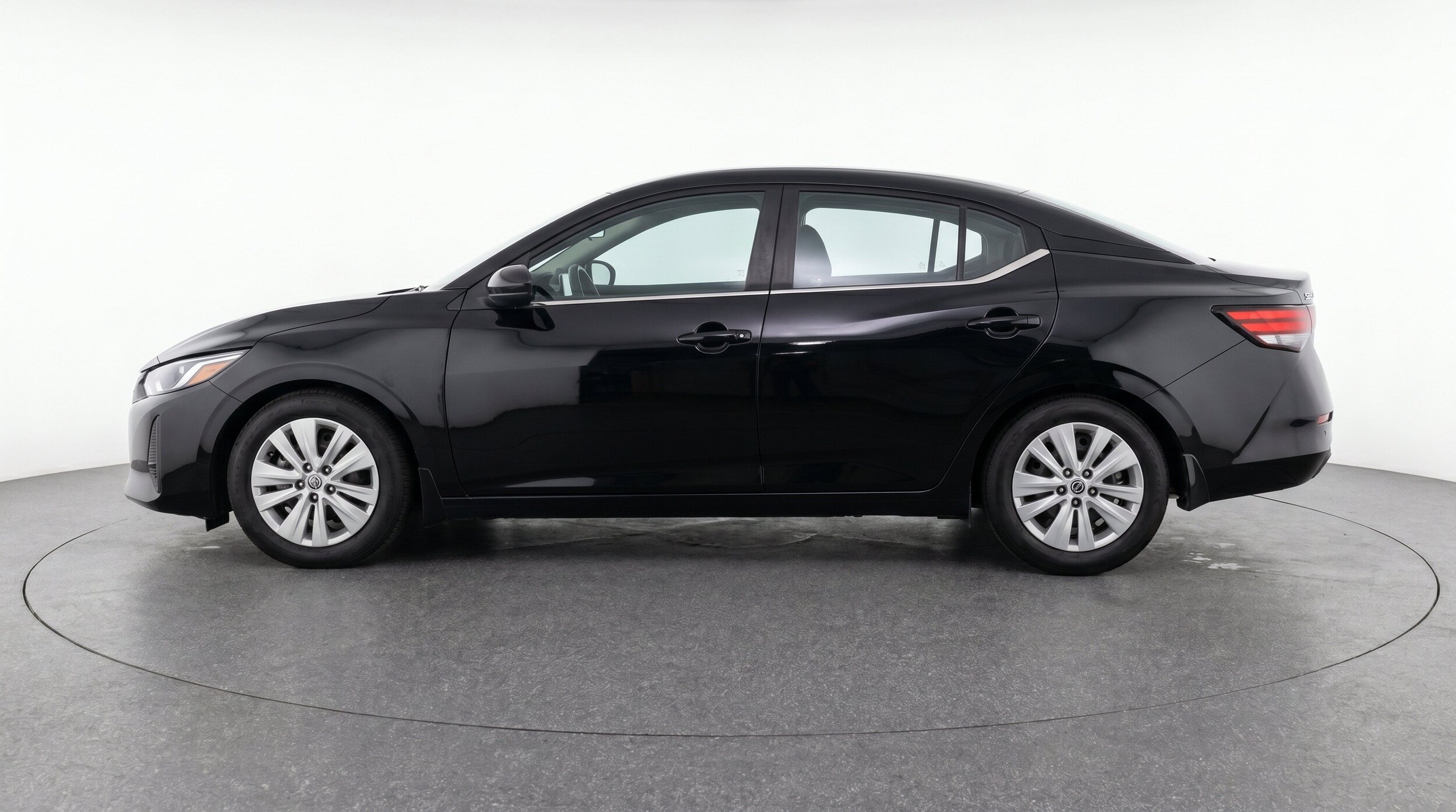 Thumbnail: 2025 Nissan Sentra - 4