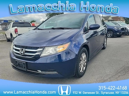 2016 Honda Odyssey SE Van Passenger Van