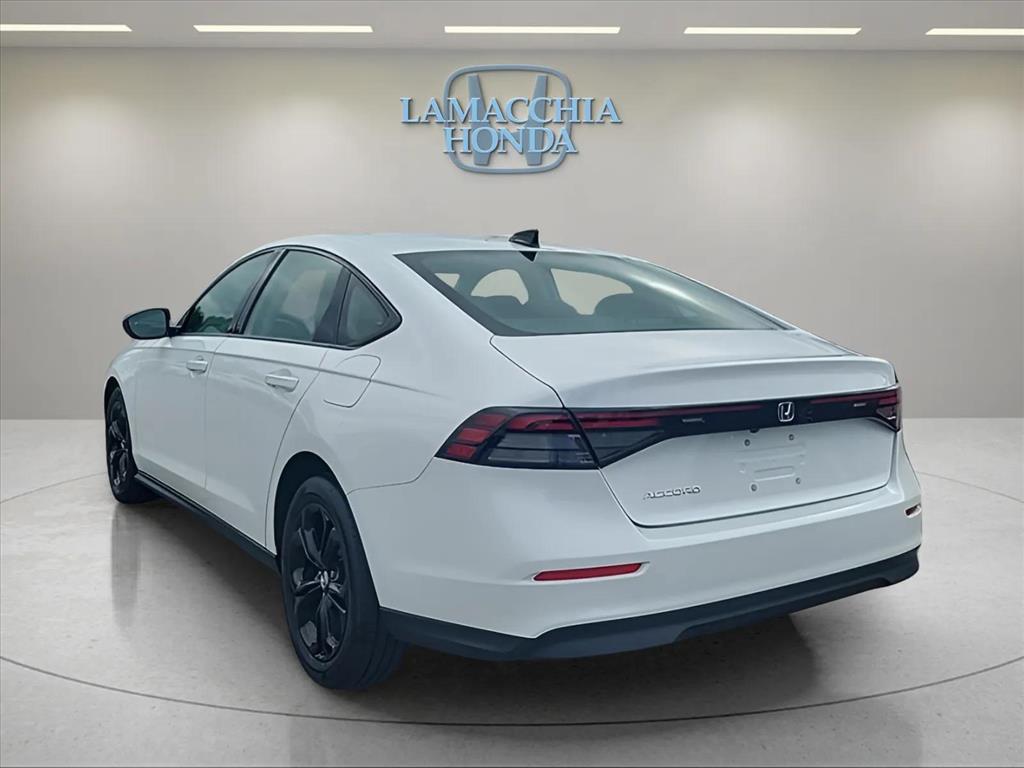 Used 2025 Honda Accord SE Sedan