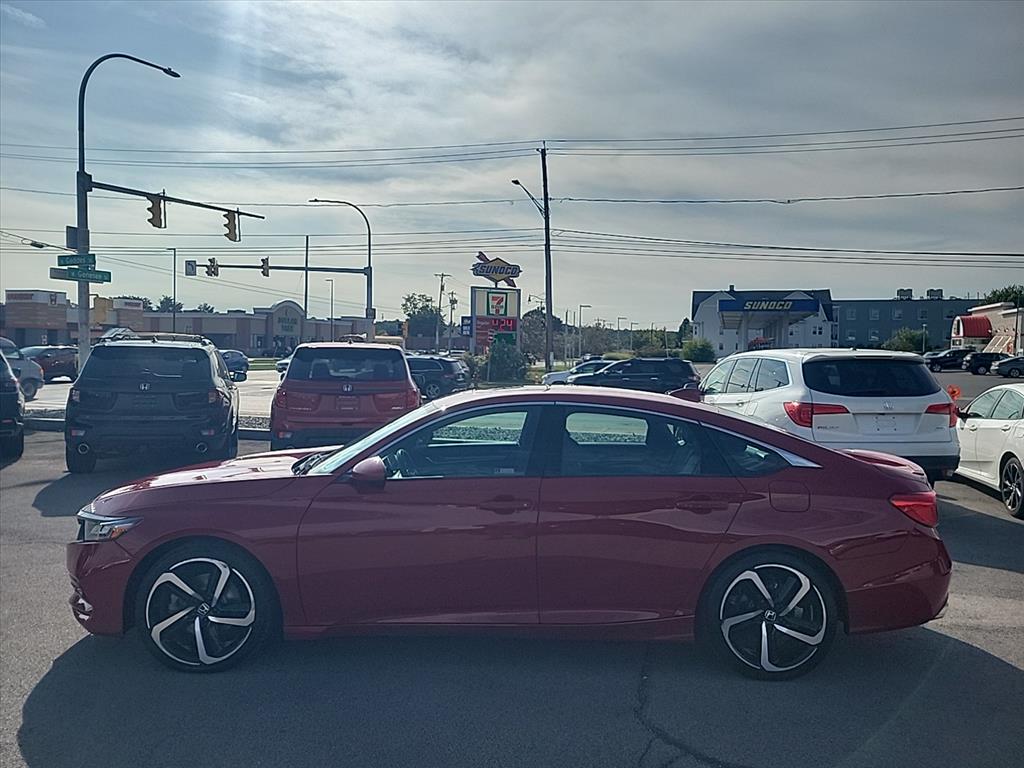 1HGCV2F36KA017864