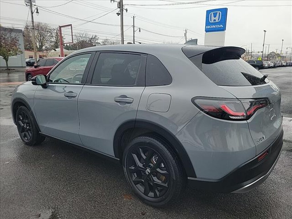 Used 2023 Honda HR-V Sport AWD SUV