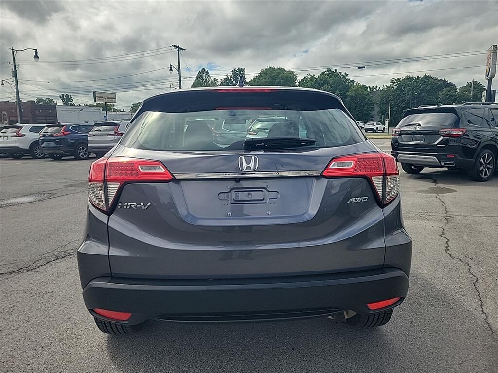 Used 2022 Honda HR-V LX AWD SUV