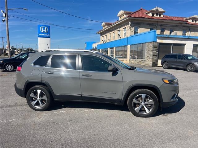 Used 2021 Jeep Cherokee Limited with VIN 1C4PJMDX5MD103231 for sale in Syracuse, NY