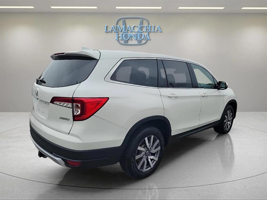 2019 Honda Pilot EX photo 3