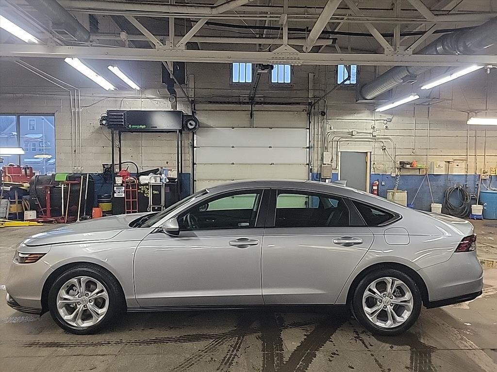 Used 2023 Honda Accord LX Sedan