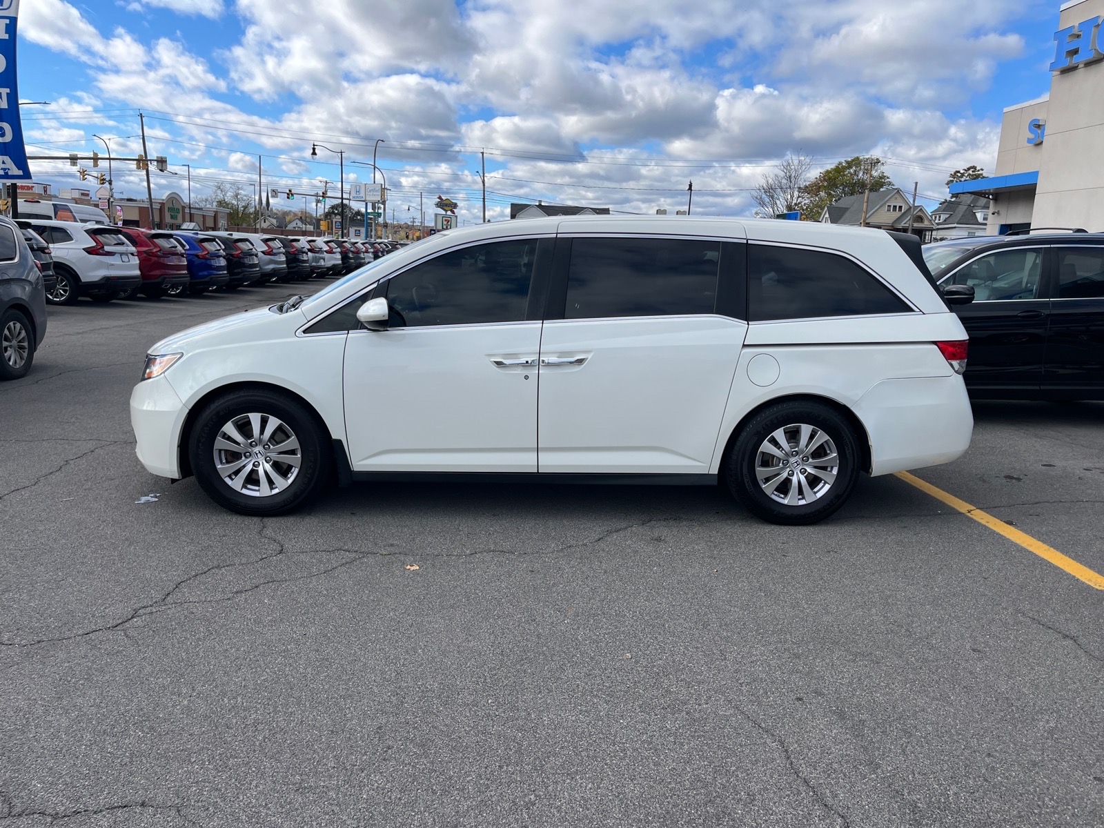 Used 2015 Honda Odyssey EX-L Van