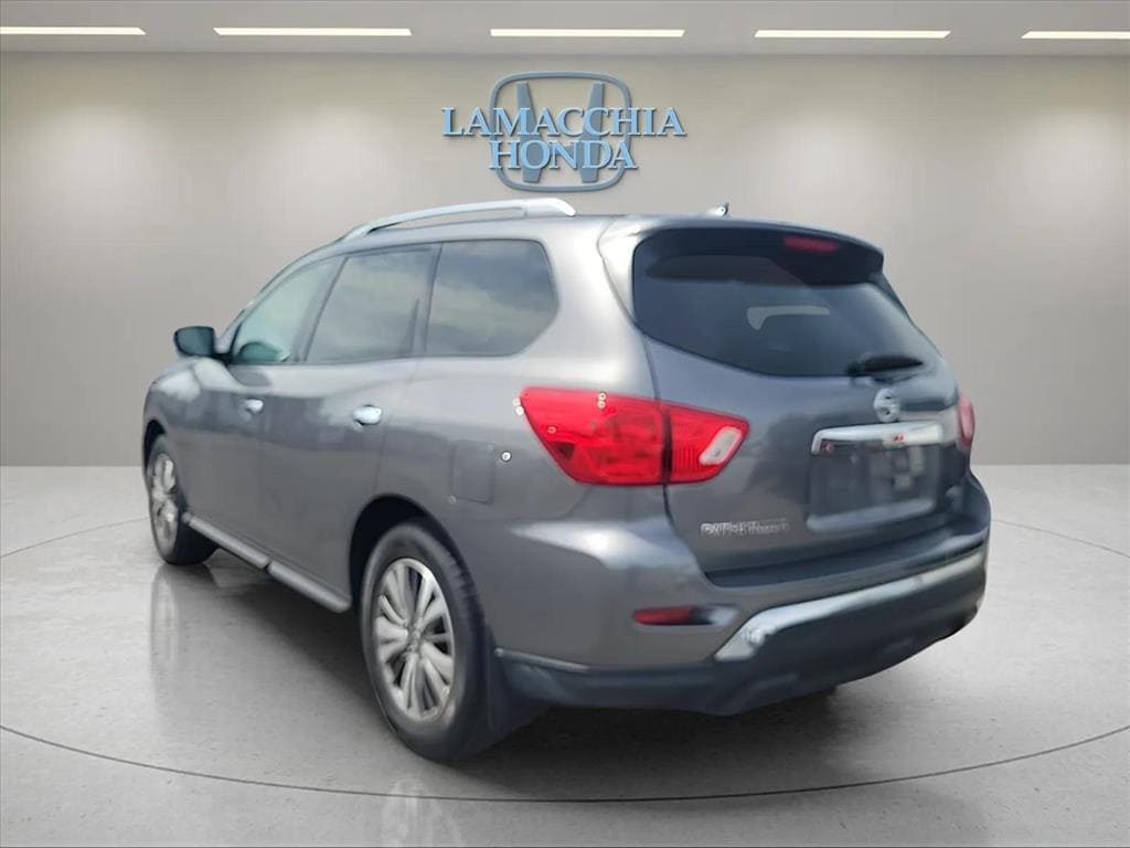 Used 2019 Nissan Pathfinder S SUV