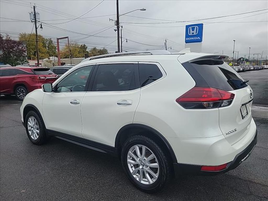 Used 2018 Nissan Rogue  SUV