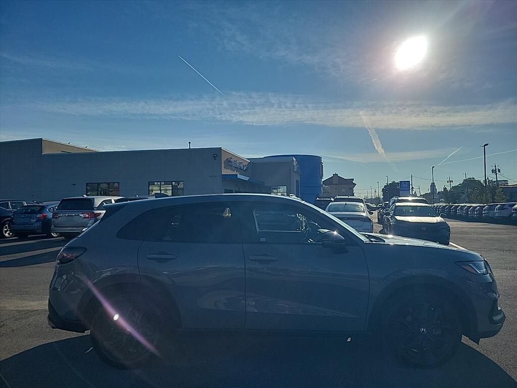 Used 2025 Honda HR-V Sport SUV
