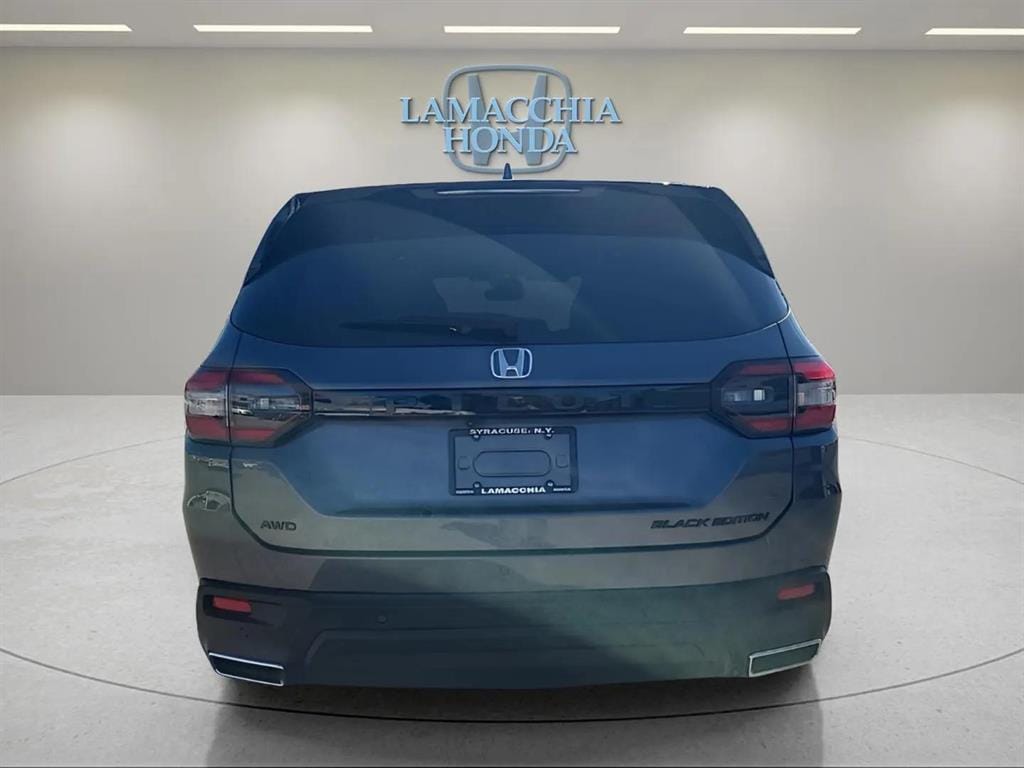Used 2025 Honda Pilot Black Edition SUV
