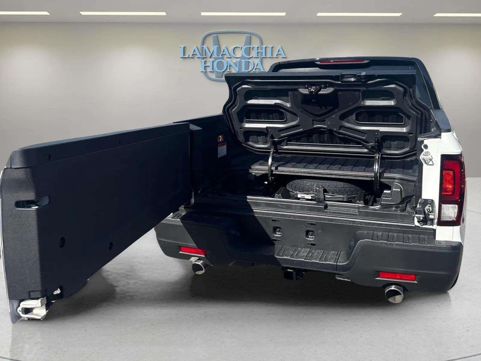 2026 Honda Ridgeline Sport - Photo 10