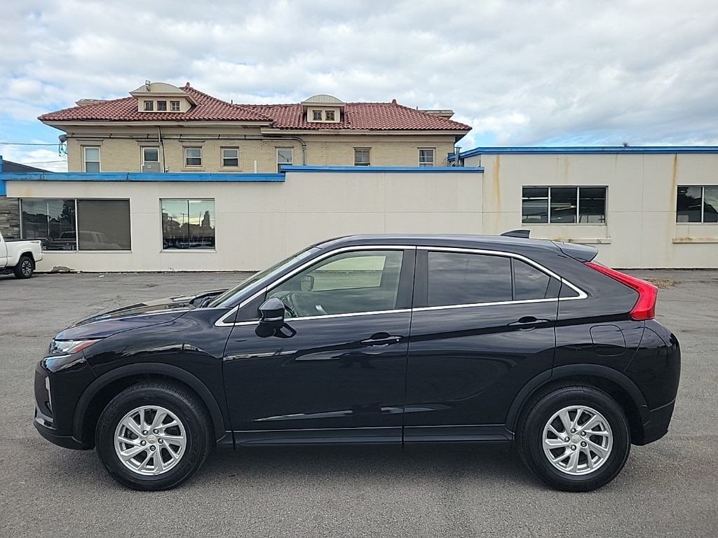 Used 2018 Mitsubishi Eclipse Cross ES with VIN JA4AS3AA9JZ042262 for sale in Syracuse, NY