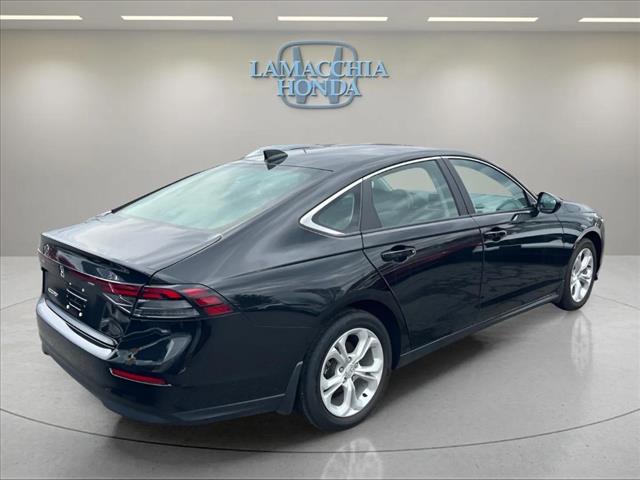 2023 Honda Accord LX photo 2