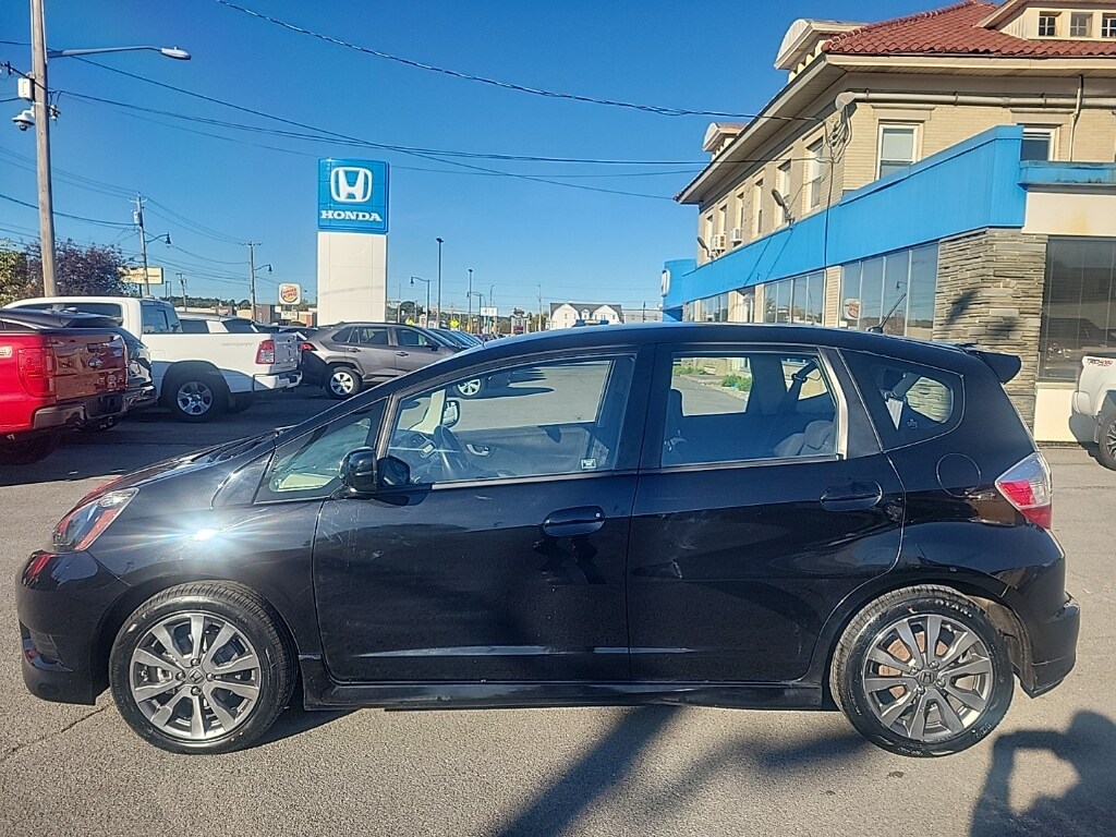 2012 Honda Fit Sport photo 2