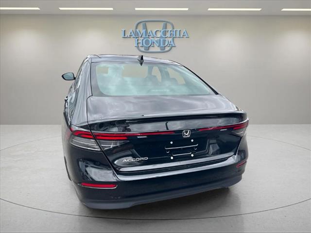 2023 Honda Accord LX photo 3