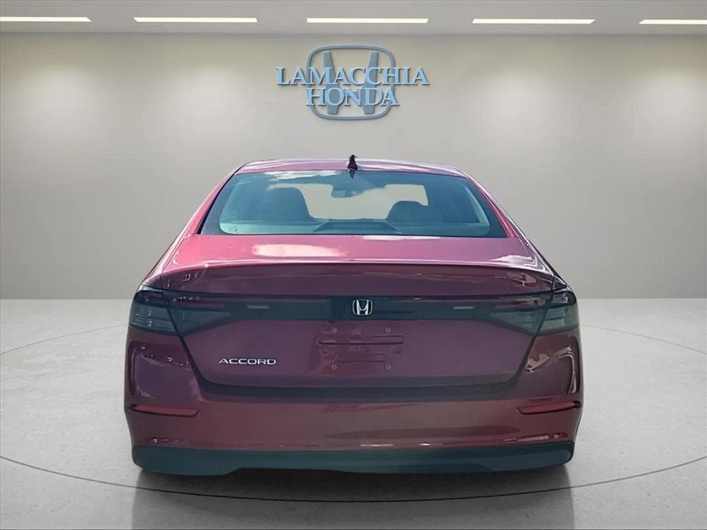 Used 2024 Honda Accord EX Sedan