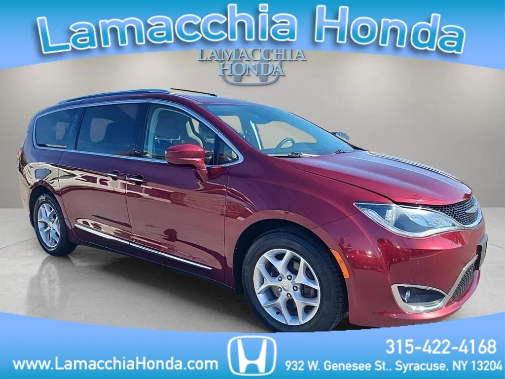 2018 Chrysler Pacifica Touring L