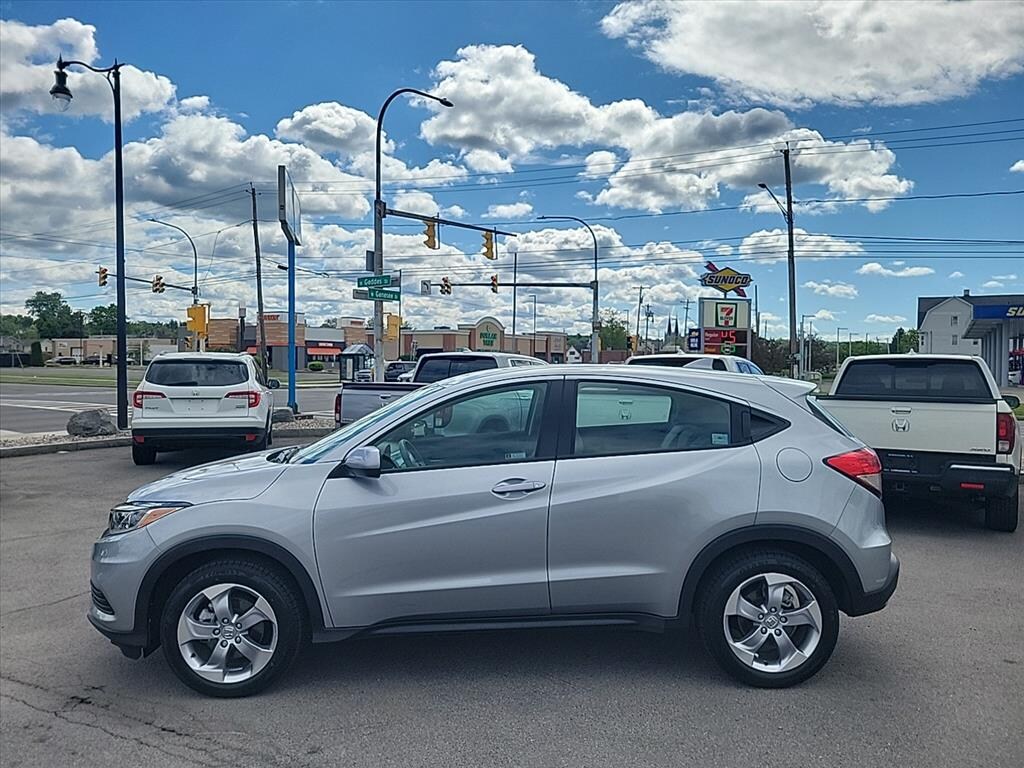 Used 2022 Honda HR-V LX AWD SUV