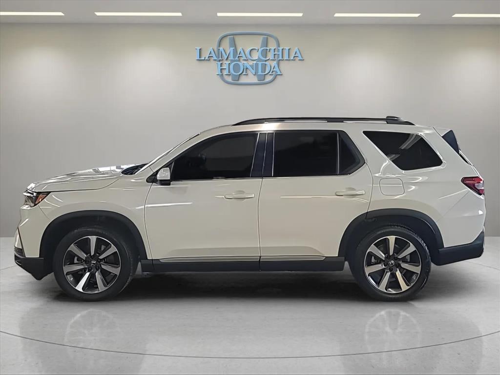 Used 2024 Honda Pilot Touring SUV