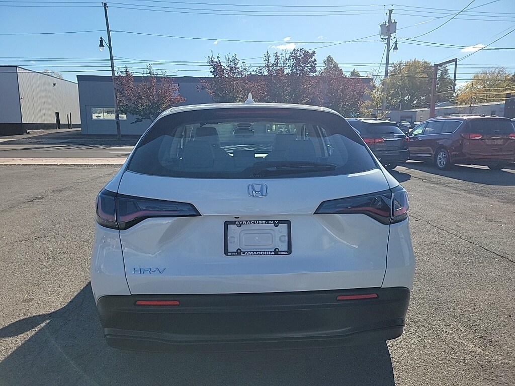 Used 2023 Honda HR-V LX AWD SUV