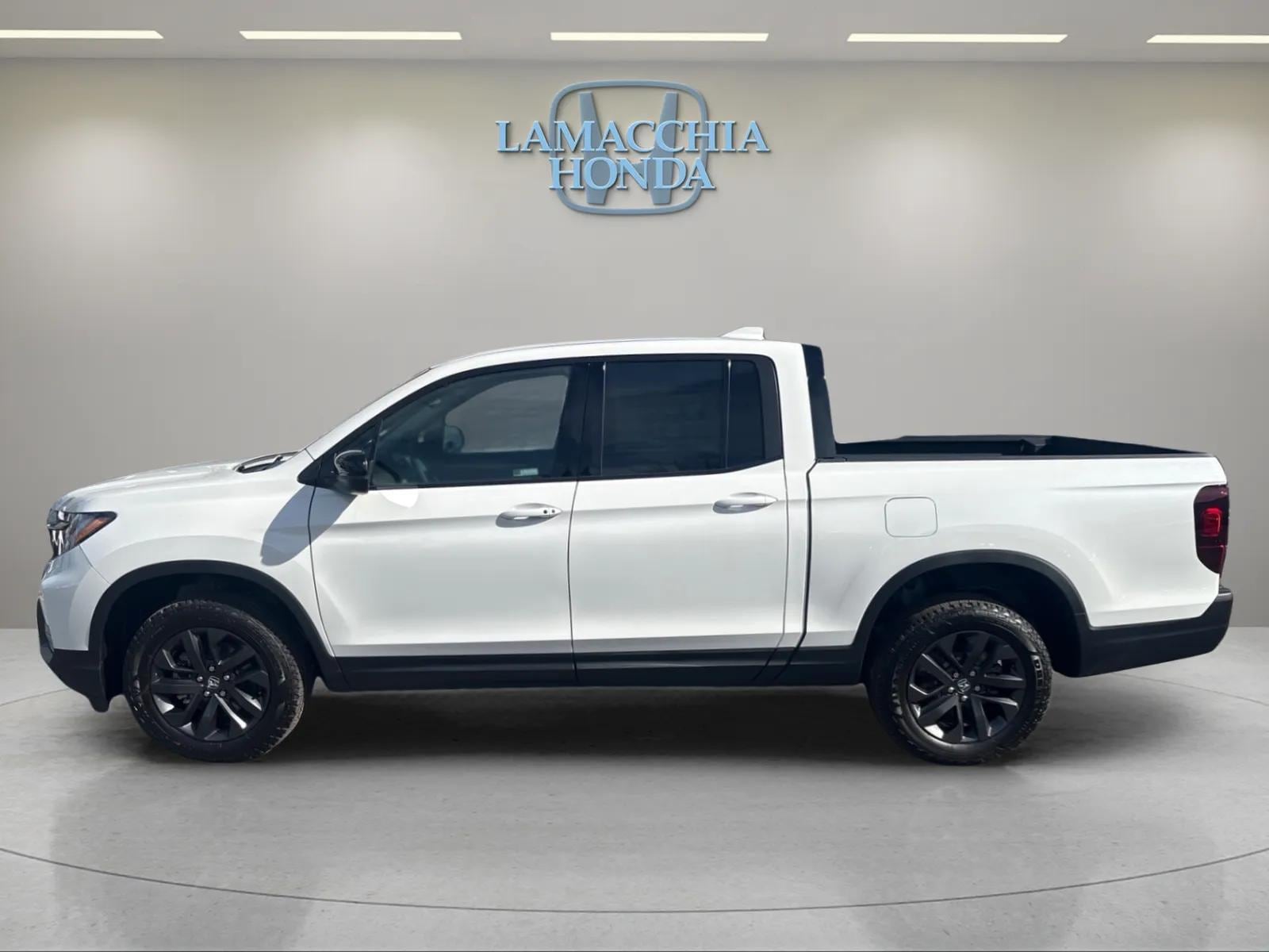 2026 Honda Ridgeline Sport - Photo 13