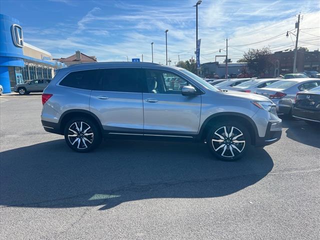 Used 2021 Honda Pilot Elite with VIN 5FNYF6H09MB034132 for sale in Syracuse, NY