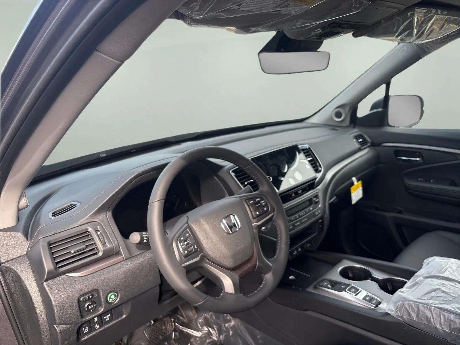 2026 Honda Ridgeline RTL - Photo 16