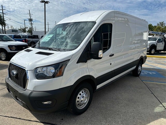 2024 Ford Transit photo 3