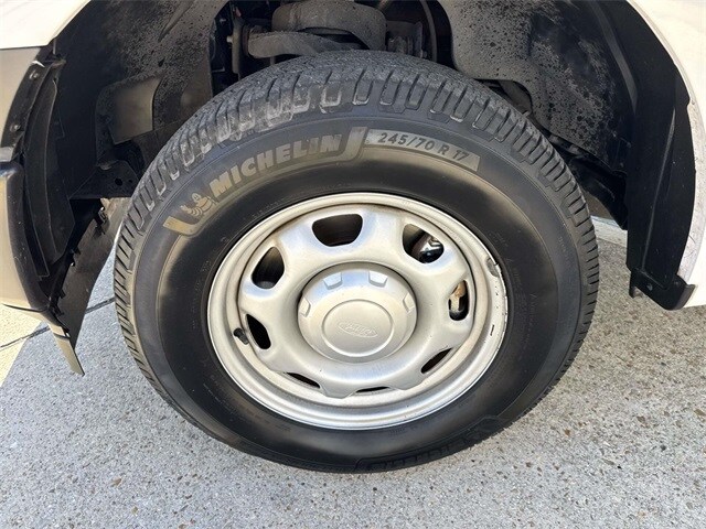 2020 Ford F-150 XL photo 4