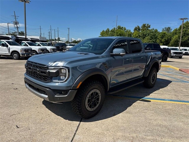 2025 Ford Ranger Raptor photo 2
