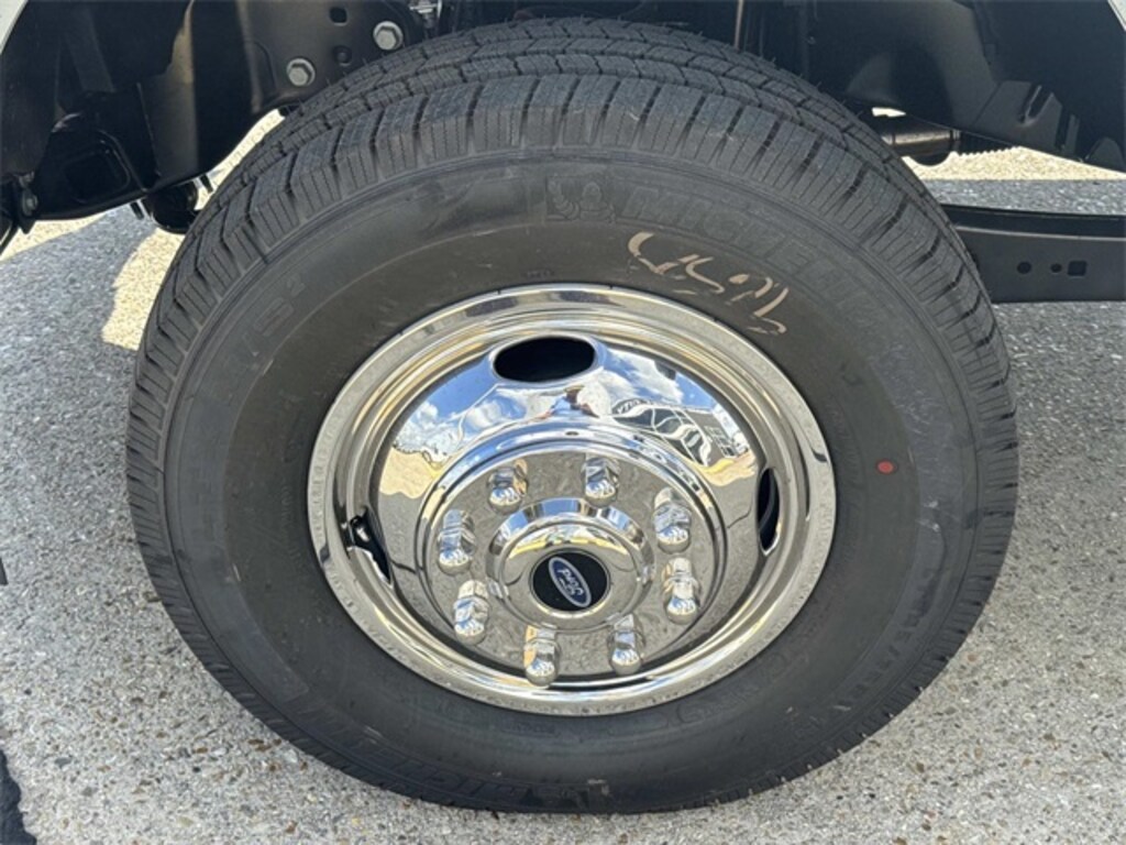 New 2026 Ford F-350SD XL Chassis