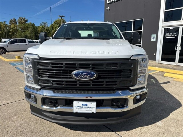 2026 Ford F-350 XL photo 2