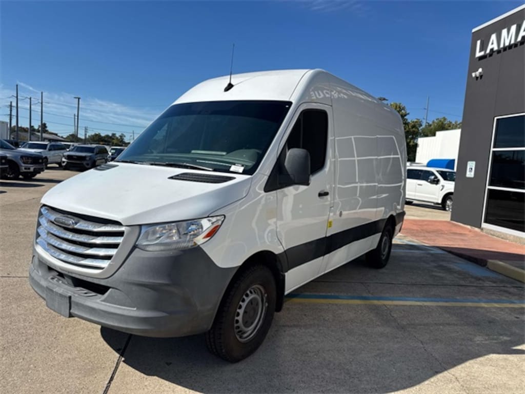 Used 2020 Freightliner Sprinter 2500 Base Cargo Van