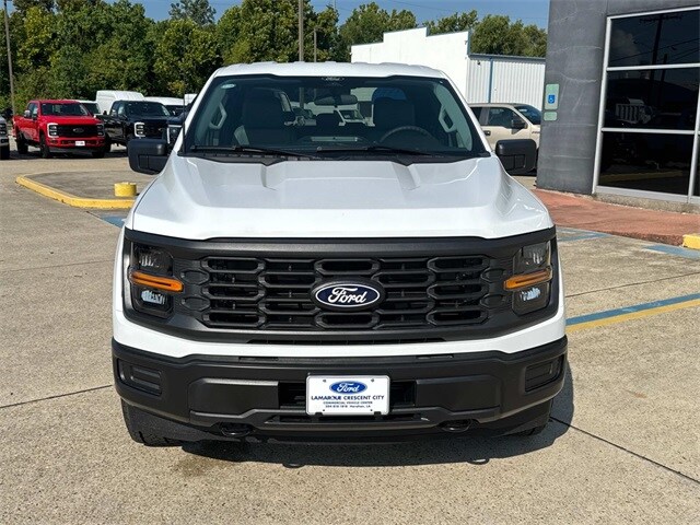 2025 Ford F-150 XL photo 2