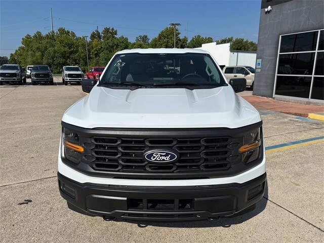 2025 Ford F-150 XL photo 2