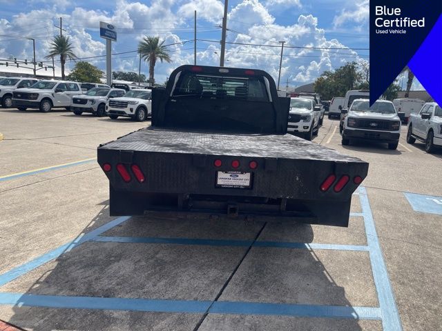 2019 Ford F-350 Super Duty Chassis Cab XL - Photo 11