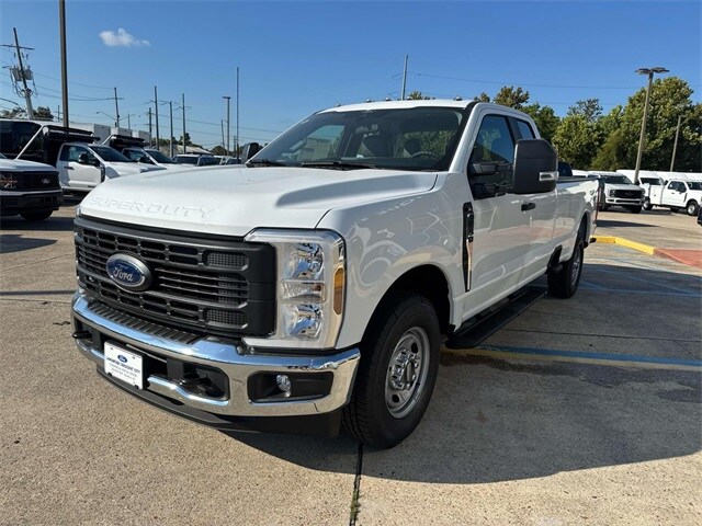 2026 Ford F-250 XL photo 3