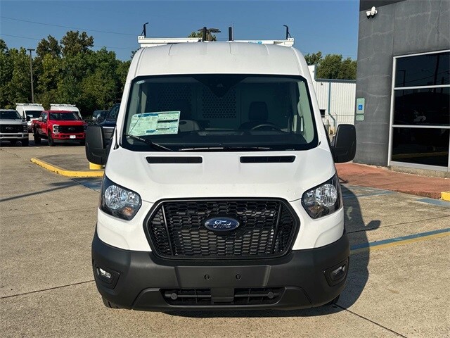 2025 Ford Transit photo 2