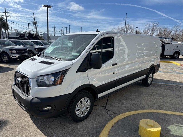 2024 Ford Transit photo 3
