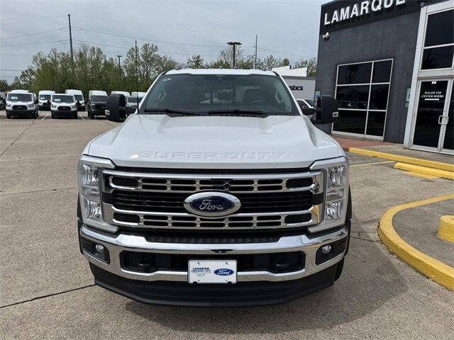 2025 Ford F-550 XL photo 2