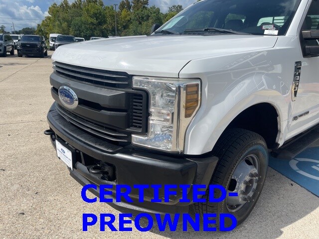 2019 Ford F-350 photo 4
