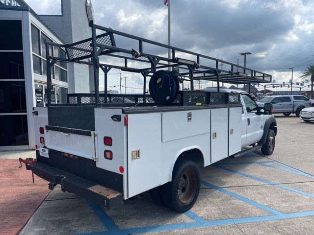 2016 Ford F-550 - Photo 8
